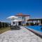 Ossanna Hotel