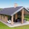 6 person holiday home in Struer-By Traum