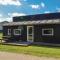 Holiday Home Halvejen Hytte Spjald Xi