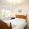 PERFECT BUSINESS ACCOMMODATION at SIDINGS FARM - Luxury Cottage Accommodation - Self Catering - Secure Parking - Fully equipped Kitchen - Towels & Linen included