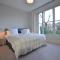 Notting Hill Sleeps 5