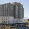 Holiday Inn Express & Suites Memphis Arpt Elvis Presley Blv by IHG