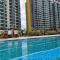 Vista Alam Studio Units - Pool, food court