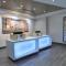 Holiday Inn Express & Suites Toronto Airport West by IHG