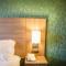 Holiday Inn Des Moines-Downtown-Mercy Campus, an IHG Hotel - Habitación Doble - Bañera De Acceso Para Discapacitados