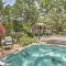 Charming Canyon Lake Cottage with Pool and BBQ Pit!