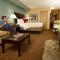 Greystone Lodge on the River - King Executive - Fireplace Suite