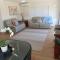 Private 2 Bedroom Apartment Castor Bay Auckland