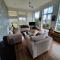 Tranquil Villa - Stunning views with free breakfast