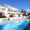 Cyking 2 bed Apartment with pool & 10 min to beach
