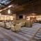 Holiday Inn Oakville Centre by IHG