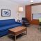 Holiday Inn Express & Suites Buffalo Downtown, an IHG Hotel - Suite King De Un Dormitorio