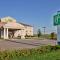 Holiday Inn Express Hotel & Suites Wichita Airport, an IHG Hotel