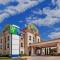 Holiday Inn Express & Suites Victoria, an IHG Hotel