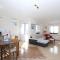 Apartment Dado