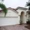 Four-Bedroom Pool Home Kissimmee