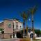 Holiday Inn Express & Suites Phoenix Glendale Dist by IHG