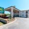 Quality Inn Three Rivers