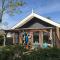 BelleMare Bungalow Lauwersmeer mit überdachte Veranda und eingezäuntem Garten
