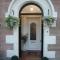 Strome Lodge