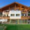 Apartments Burvel