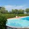 Appartamento Il Faro con giardino in Residence con piscina