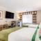 GuestHouse Inn & Suites Poulsbo