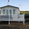 Luxury Caravan Hire Turnberry with Sea Views - Housity