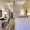 Holiday Inn Hotel & Suites Madison West, an IHG Hotel - Suite À Deux Chambres
