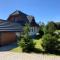 Villa Rocky View