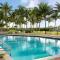 Holiday Inn Miami Beach-Oceanfront, an IHG Hotel