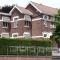 VillaEnzo - ELEGANT HERENHUIS - 14P - 6SLPK - SAUNA - INFRAR CABINE - OFYR BBQ - 15MIN Maastricht