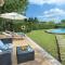 Owl Booking Villa Tarongers - Stay For Couples