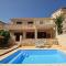 Holiday Apartement Marija Supetar with private pool