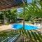 Shiralea Resort