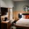 Stay at Hotel Steyne