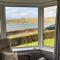 Dunfanaghy - Sea Views- in village - parking
