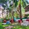 Hostel Lifespace- Twin Bungalow with Pods, Bunks, Private Rooms, CoWork & Cafe