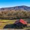 Beautiful View! Log cabin,Fireplace,Hot Tub,Arcade,Pool,Fishing