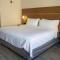 Holiday Inn Express Boston, an IHG Hotel - Standard Room