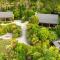 Paparoa Beach Hideaway with Hot Tub