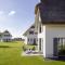 Reetland am Meer - Superior Reetdachvilla mit 2 Schlafzimmern E12
