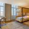 Gallery Hostel