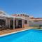 Villa with private pool, near beach and golf Caleta de Fuste- Villa Charlotte