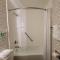 Holiday Inn Asheville East-Blue Ridge Pkwy, an IHG Hotel - 一 週間 を 作 る に は , 細か く 立 っ て , ギロテ に き なさ い .