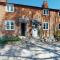 Picturesque cottage in Shakespeare country and Cotswolds