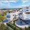 DREAM SEA and MOUNTAIN VIEW APARTMENT in SUKHA