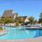 Great Location, Pool, Blue Mountain 2 BDRM Dream