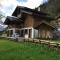 CHALET MITCH