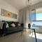 Confortable estudio con vista al Rio Parana.